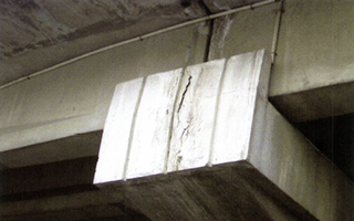 桥梁混凝土腐蚀